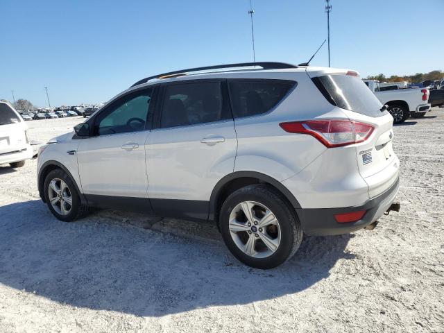 Photo 1 VIN: 1FMCU9G96FUA49758 - FORD ESCAPE SE 