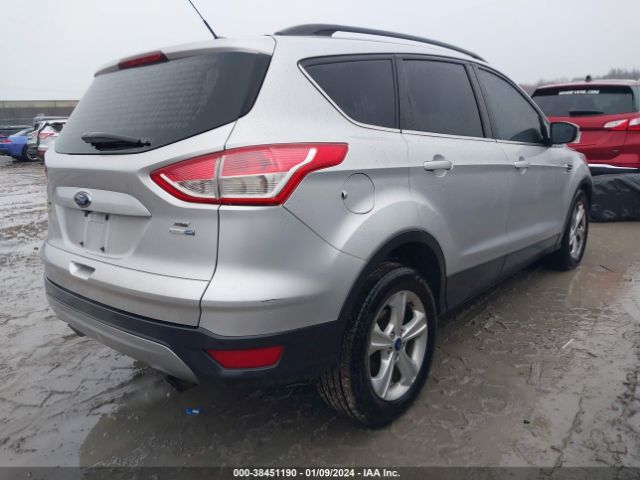 Photo 3 VIN: 1FMCU9G96FUA75549 - FORD ESCAPE 