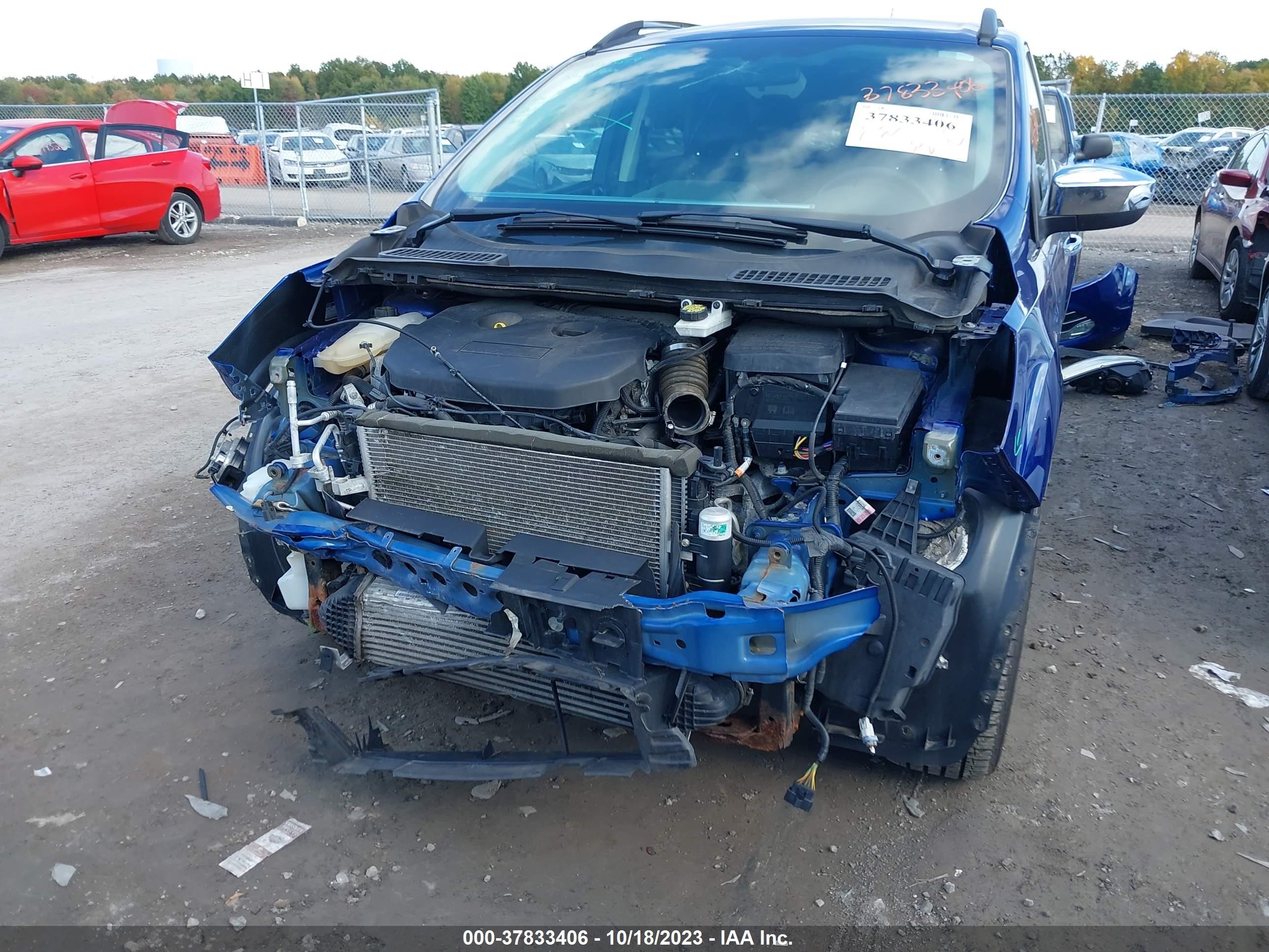 Photo 12 VIN: 1FMCU9G96FUB46832 - FORD ESCAPE 