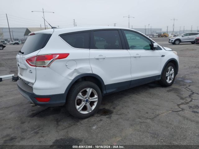 Photo 3 VIN: 1FMCU9G96FUB63064 - FORD ESCAPE 