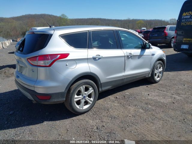 Photo 3 VIN: 1FMCU9G96GUA58168 - FORD ESCAPE 