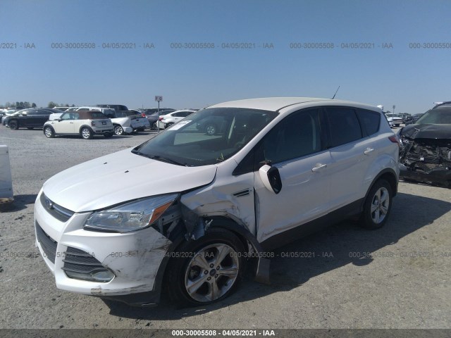 Photo 1 VIN: 1FMCU9G96GUB21866 - FORD ESCAPE 