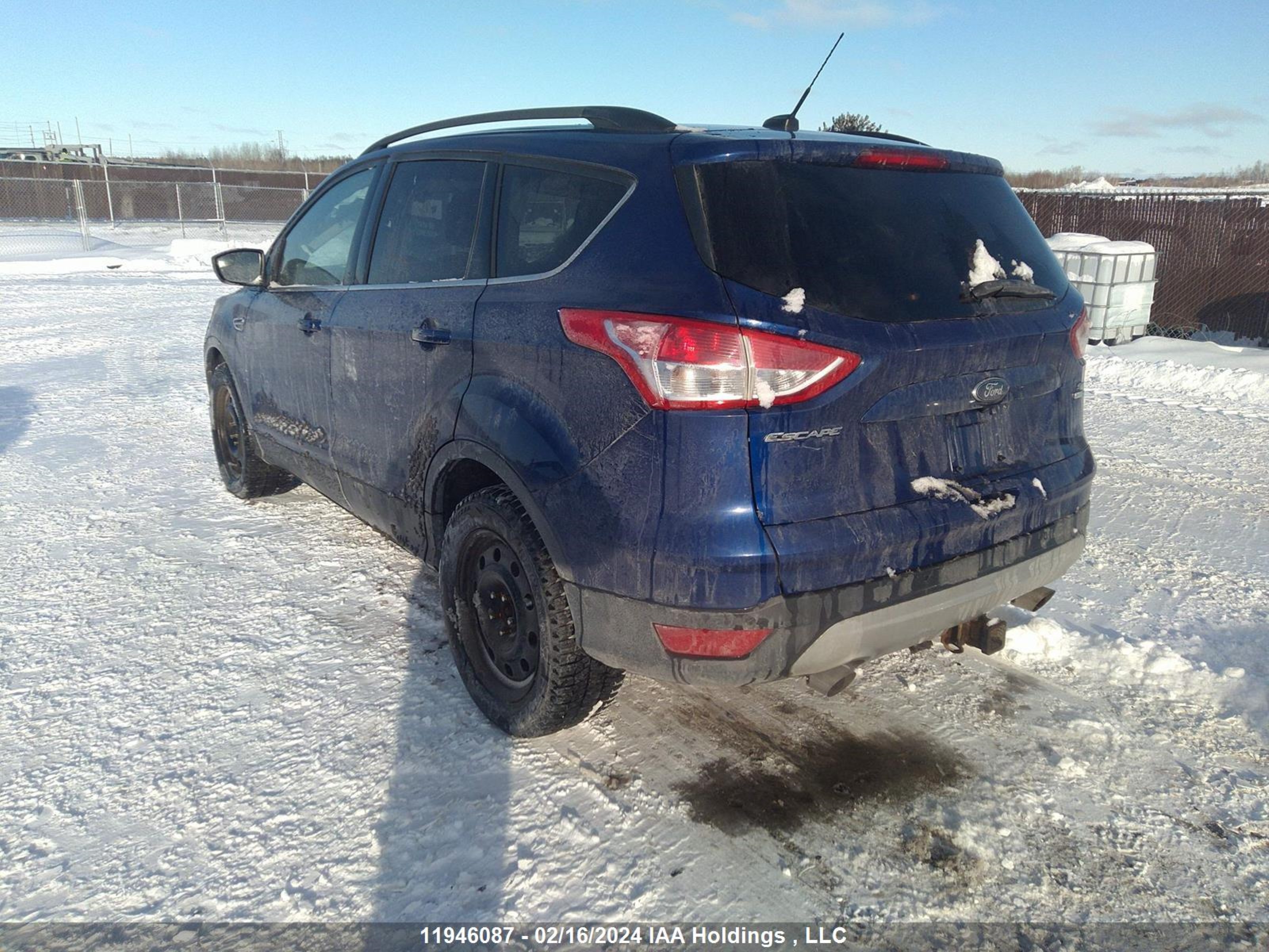 Photo 2 VIN: 1FMCU9G96GUC31090 - FORD ESCAPE 