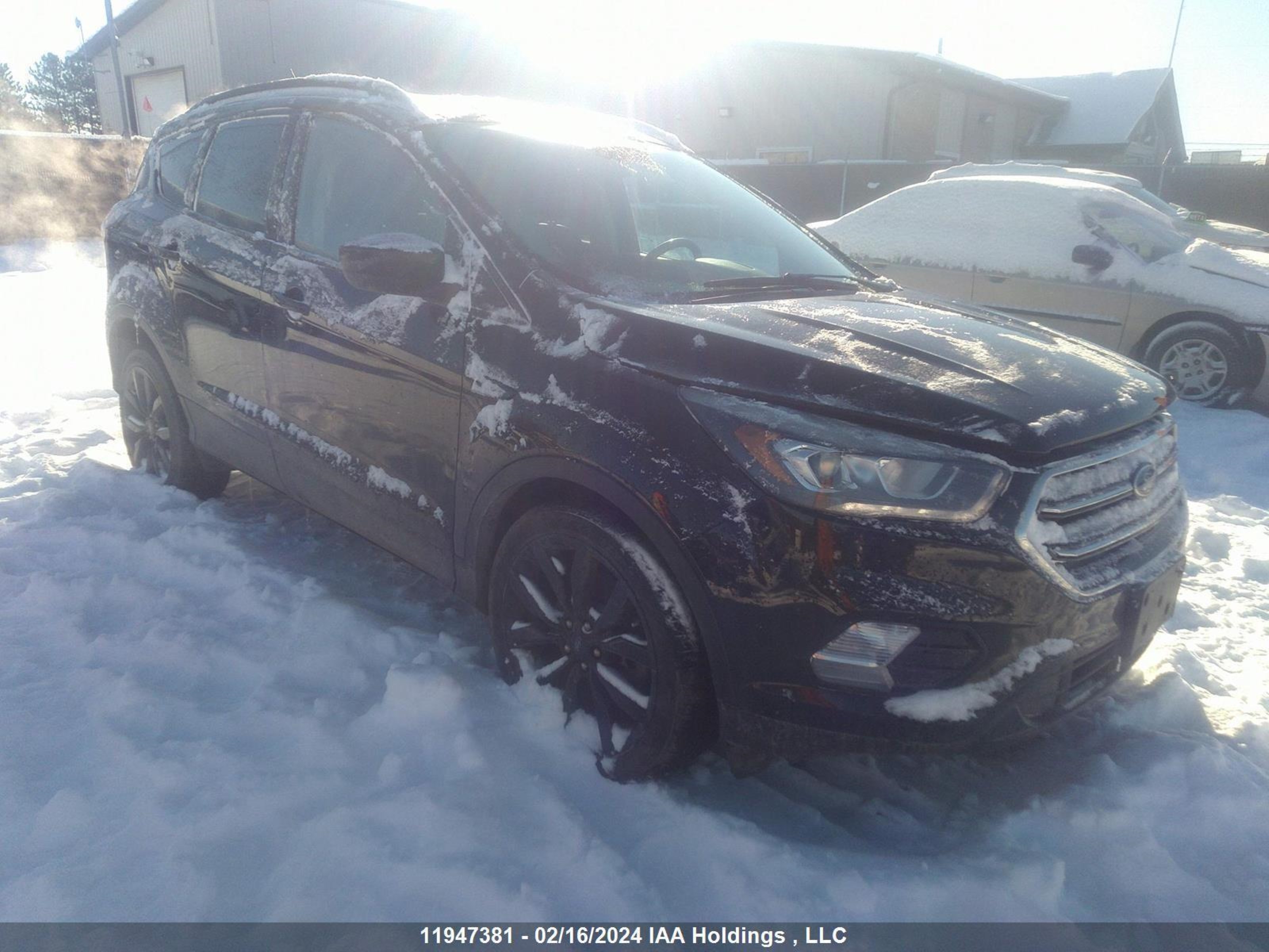 Photo 1 VIN: 1FMCU9G96HUA72802 - FORD ESCAPE 