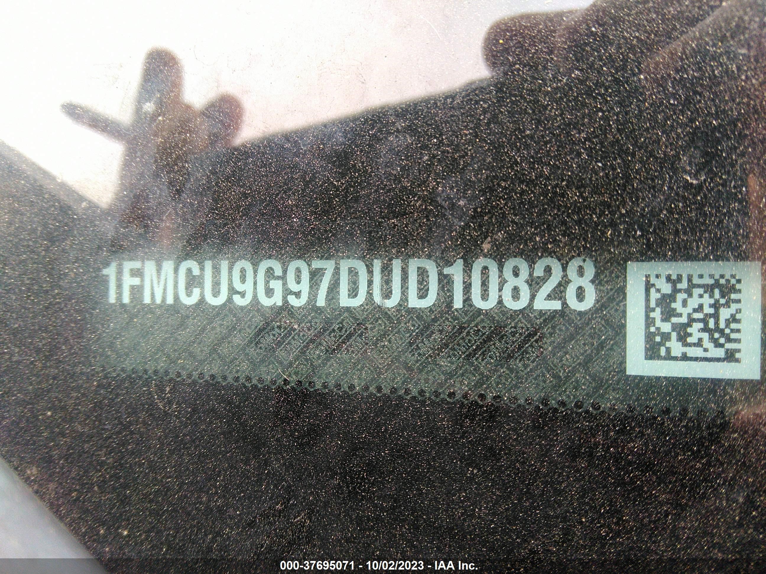 Photo 8 VIN: 1FMCU9G97DUD10828 - FORD ESCAPE 