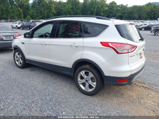 Photo 2 VIN: 1FMCU9G97FUB97790 - FORD ESCAPE 