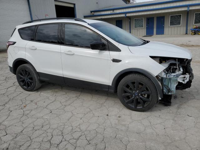 Photo 3 VIN: 1FMCU9G97HUB98909 - FORD ESCAPE 