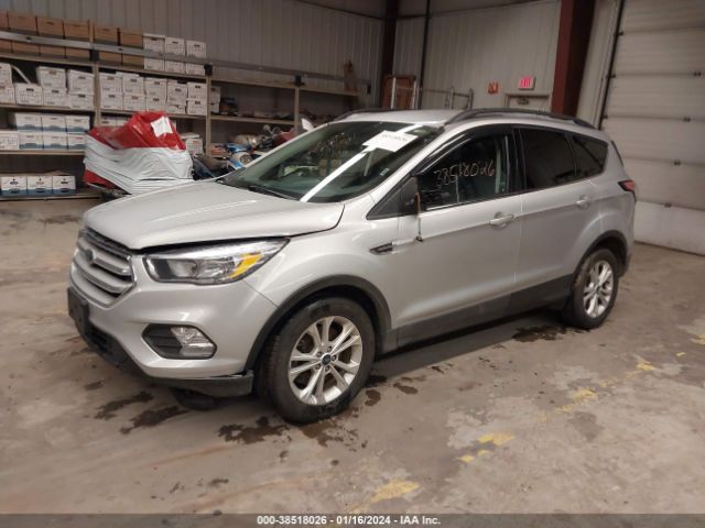 Photo 1 VIN: 1FMCU9G97JUC41604 - FORD ESCAPE 