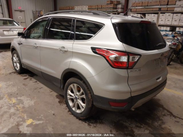 Photo 2 VIN: 1FMCU9G97JUC41604 - FORD ESCAPE 