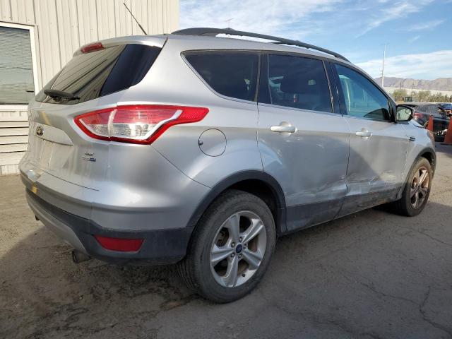 Photo 2 VIN: 1FMCU9G98DUD25774 - FORD ESCAPE SE 