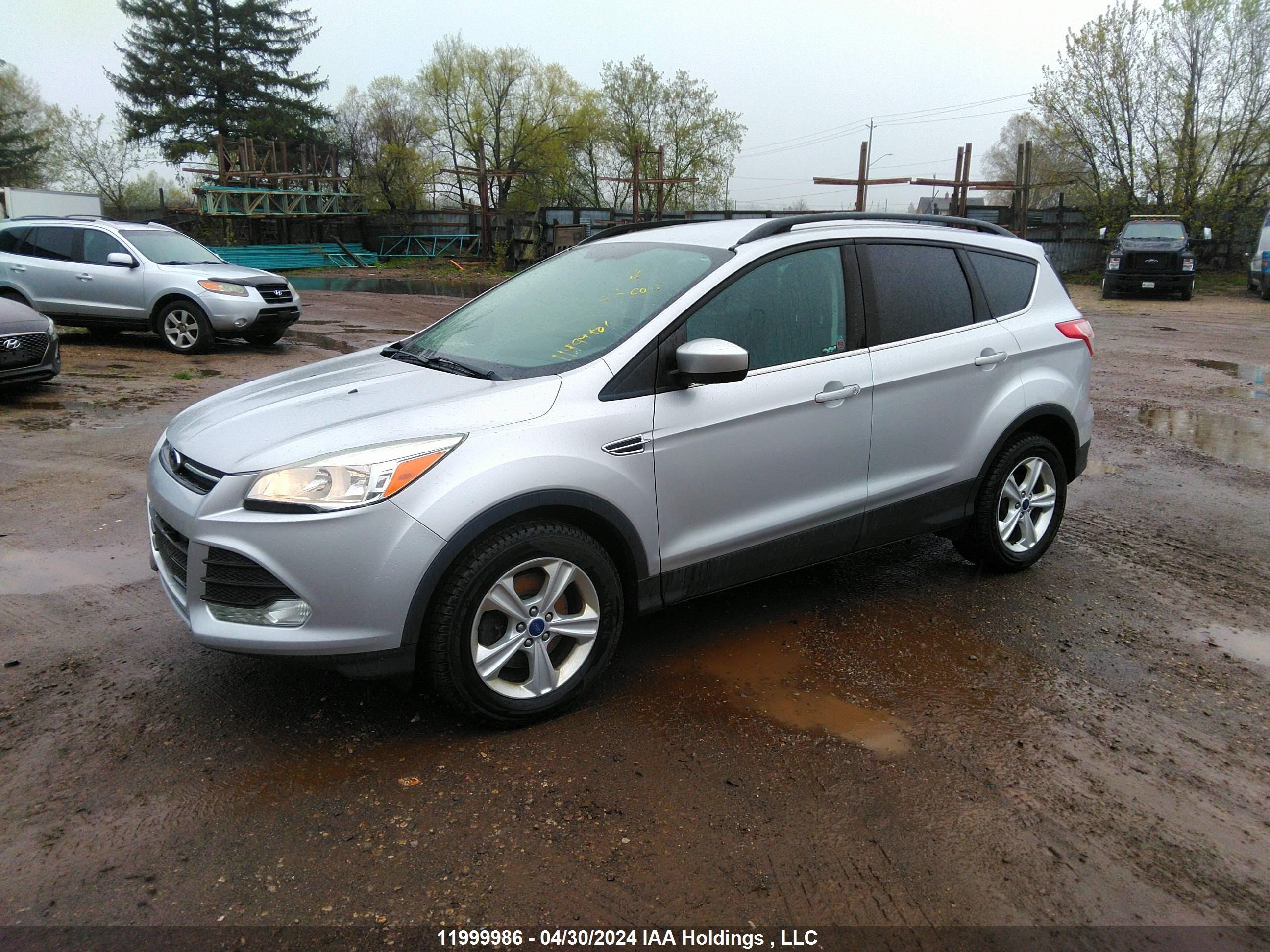 Photo 1 VIN: 1FMCU9G98EUA95462 - FORD ESCAPE 