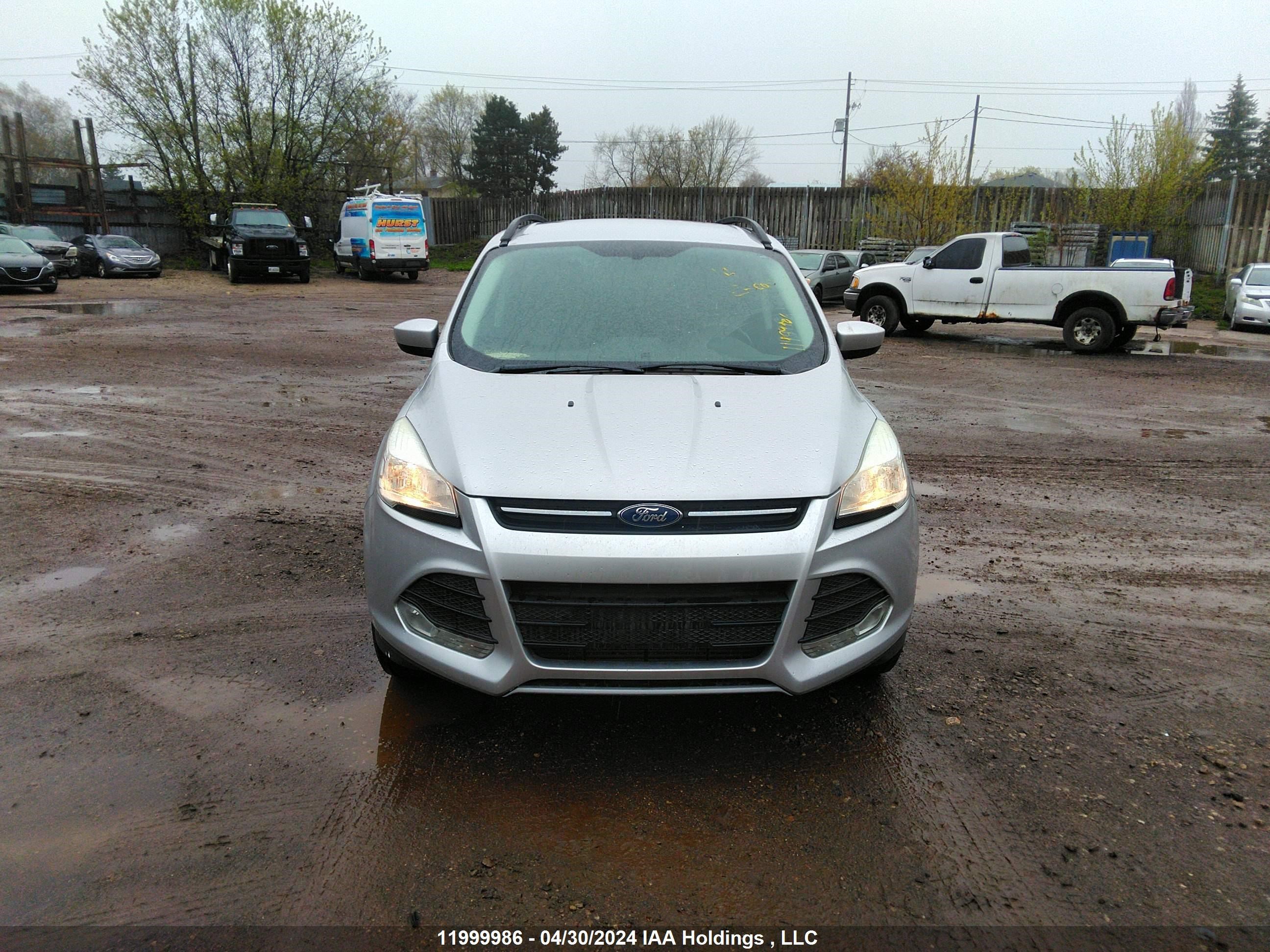 Photo 11 VIN: 1FMCU9G98EUA95462 - FORD ESCAPE 