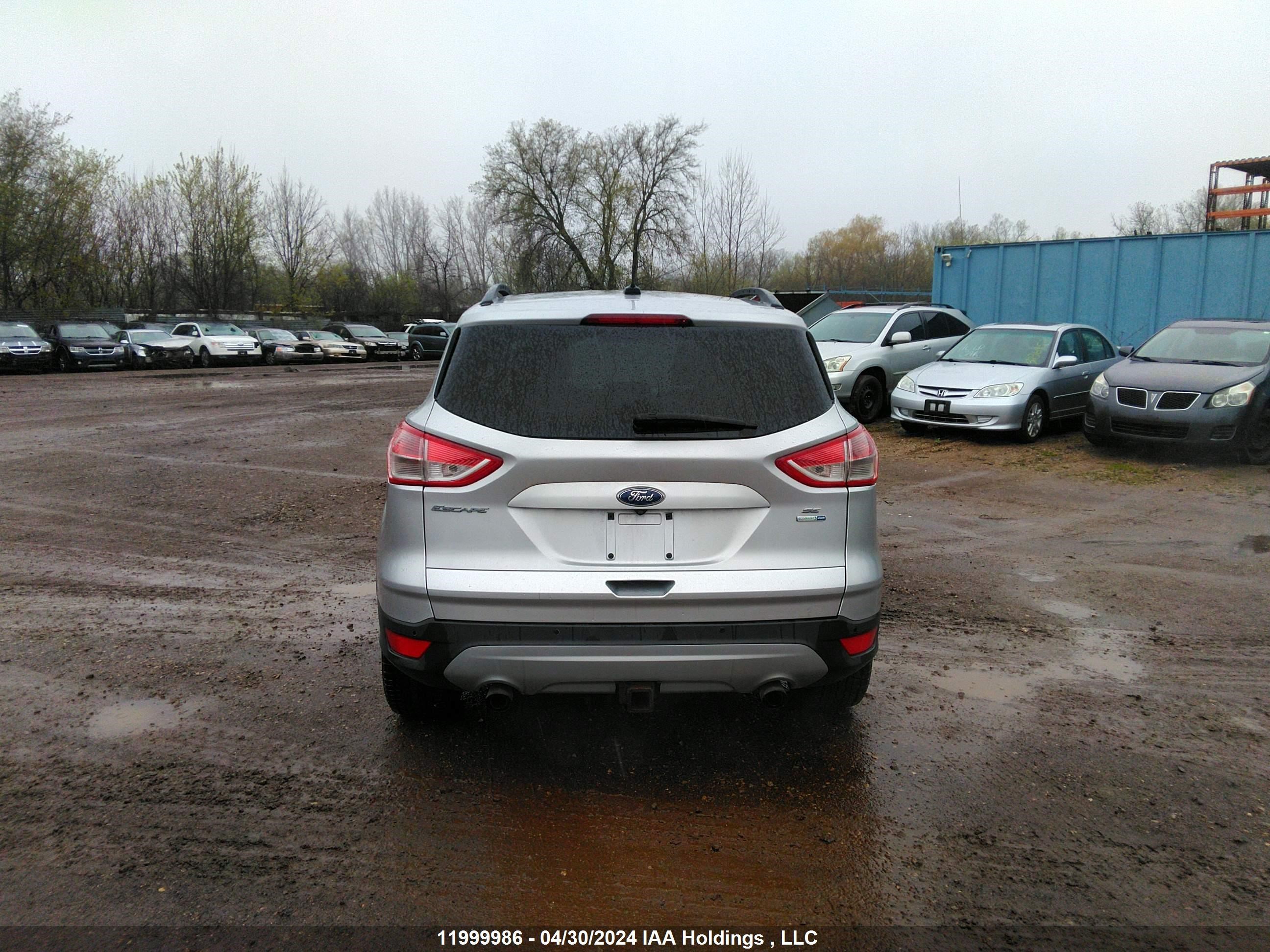 Photo 15 VIN: 1FMCU9G98EUA95462 - FORD ESCAPE 