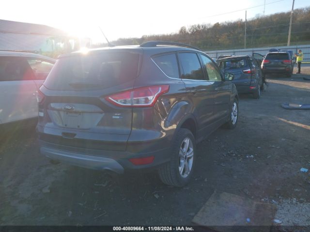 Photo 3 VIN: 1FMCU9G98FUB58111 - FORD ESCAPE 