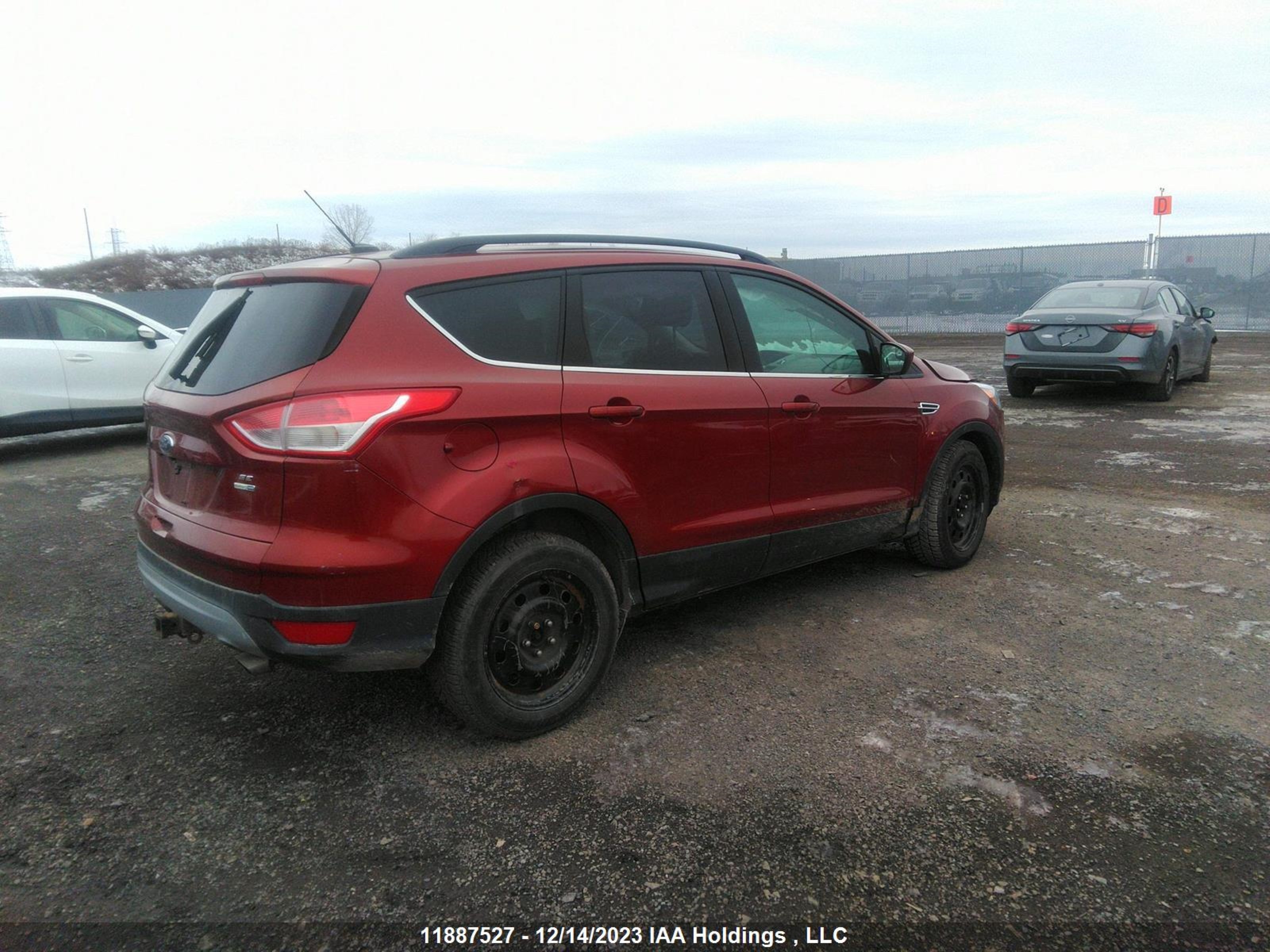 Photo 3 VIN: 1FMCU9G98GUA56440 - FORD ESCAPE 