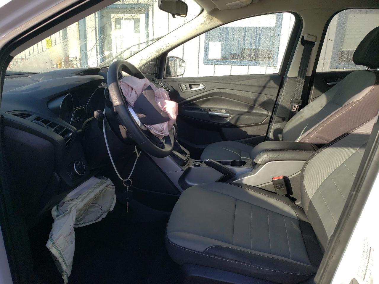 Photo 6 VIN: 1FMCU9G98GUB37664 - FORD ESCAPE 