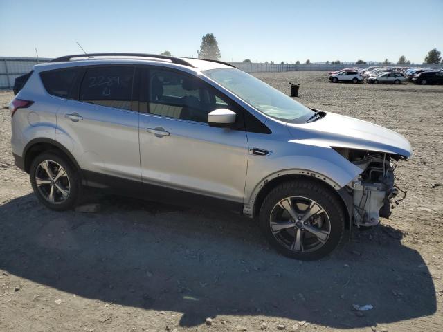 Photo 3 VIN: 1FMCU9G98HUB77518 - FORD ESCAPE SE 