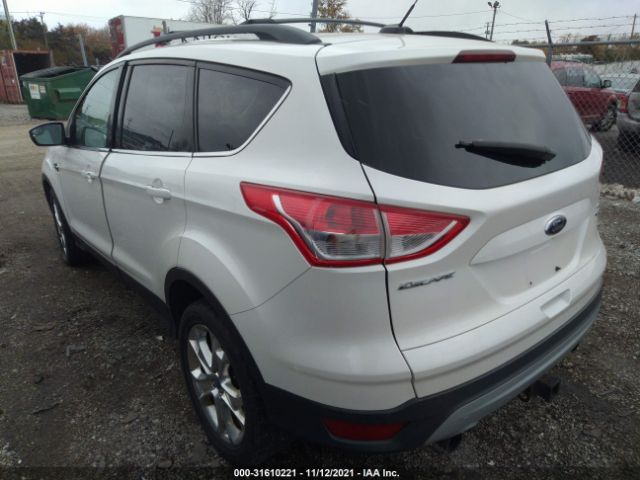 Photo 2 VIN: 1FMCU9G99DUC10133 - FORD ESCAPE 