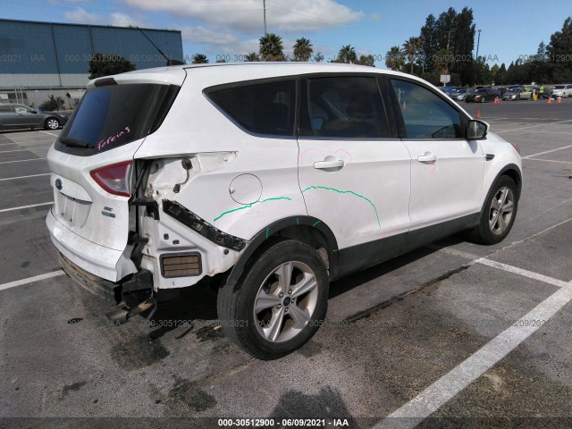 Photo 3 VIN: 1FMCU9G99FUB09693 - FORD ESCAPE 