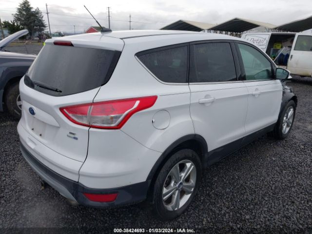 Photo 3 VIN: 1FMCU9G99FUC27615 - FORD ESCAPE 