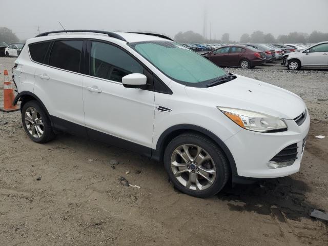 Photo 3 VIN: 1FMCU9G9XFUC86303 - FORD ESCAPE SE 