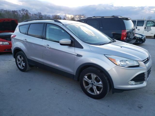 Photo 3 VIN: 1FMCU9G9XGUA62840 - FORD ESCAPE 