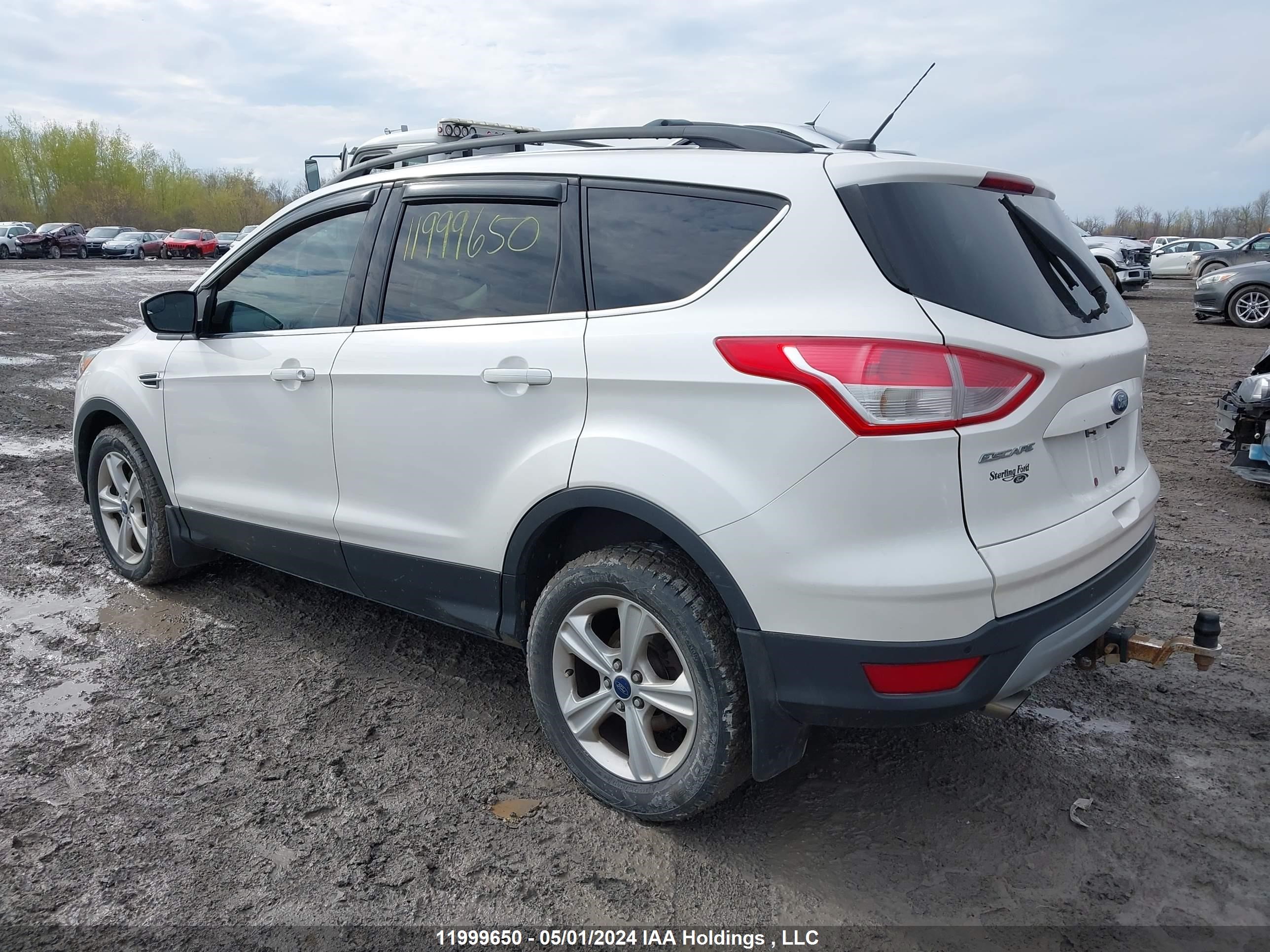 Photo 2 VIN: 1FMCU9G9XGUC63881 - FORD ESCAPE 