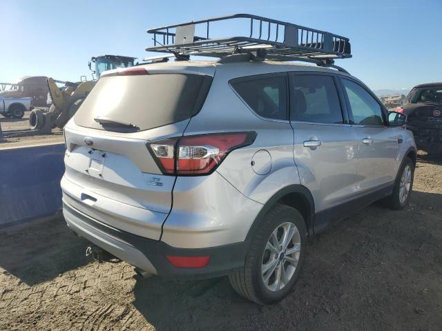 Photo 2 VIN: 1FMCU9G9XHUB04943 - FORD ESCAPE SE 