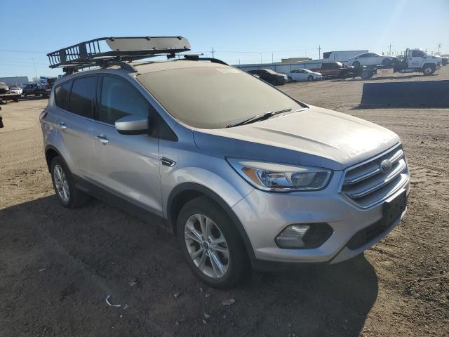 Photo 3 VIN: 1FMCU9G9XHUB04943 - FORD ESCAPE SE 