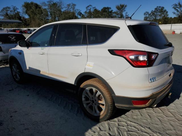 Photo 1 VIN: 1FMCU9G9XHUC54602 - FORD ESCAPE SE 