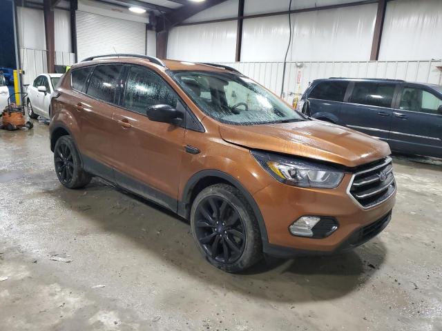 Photo 3 VIN: 1FMCU9G9XHUD50651 - FORD ESCAPE SE 