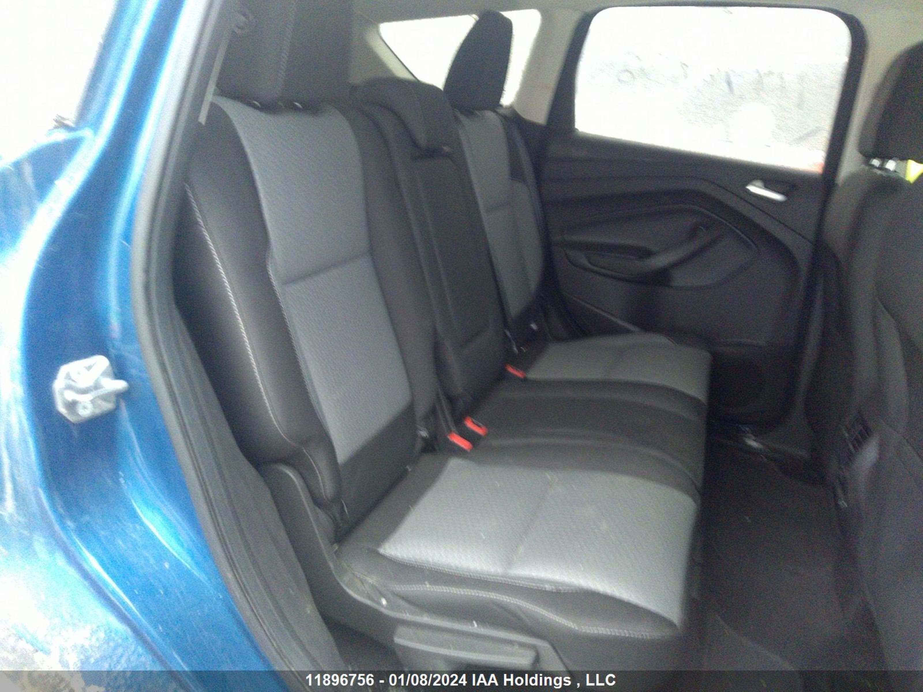 Photo 7 VIN: 1FMCU9G9XHUD62640 - FORD ESCAPE 