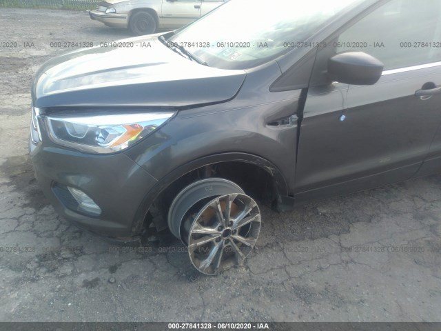 Photo 5 VIN: 1FMCU9GD0HUA74467 - FORD ESCAPE 