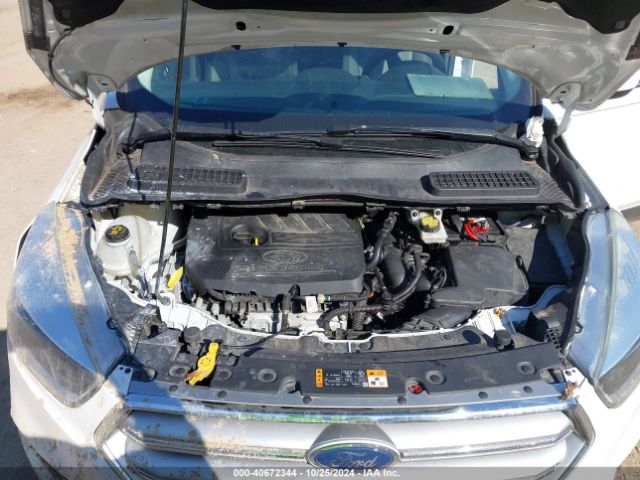 Photo 9 VIN: 1FMCU9GD0HUB28141 - FORD ESCAPE 