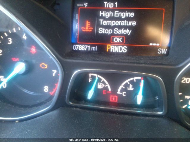 Photo 6 VIN: 1FMCU9GD0HUD03049 - FORD ESCAPE 