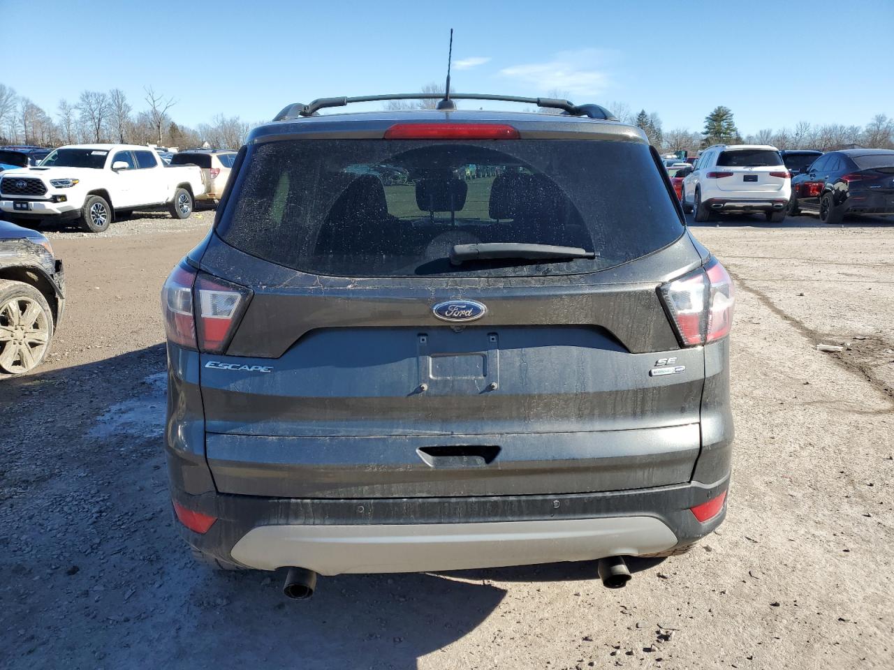 Photo 5 VIN: 1FMCU9GD0HUD17064 - FORD ESCAPE 