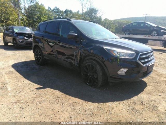 Photo 0 VIN: 1FMCU9GD0HUD25682 - FORD ESCAPE 