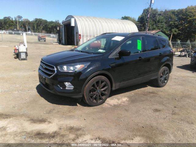 Photo 1 VIN: 1FMCU9GD0HUD25682 - FORD ESCAPE 