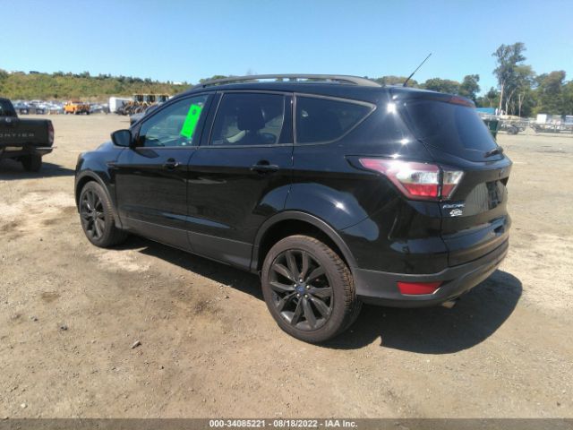 Photo 2 VIN: 1FMCU9GD0HUD25682 - FORD ESCAPE 