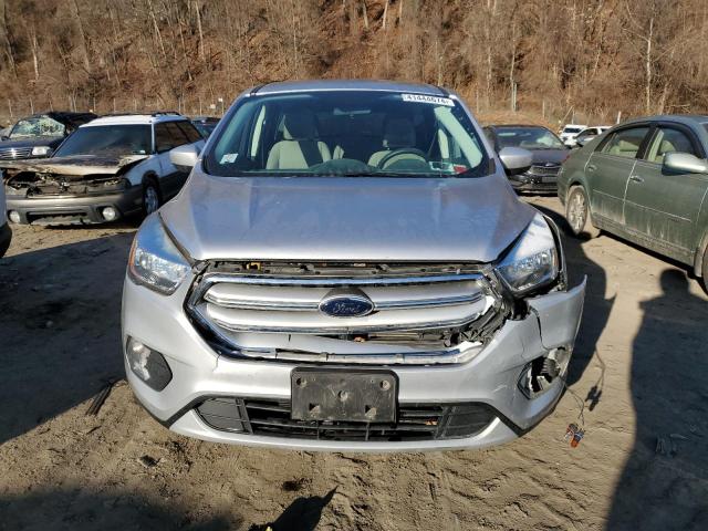 Photo 4 VIN: 1FMCU9GD0HUD33426 - FORD ESCAPE 