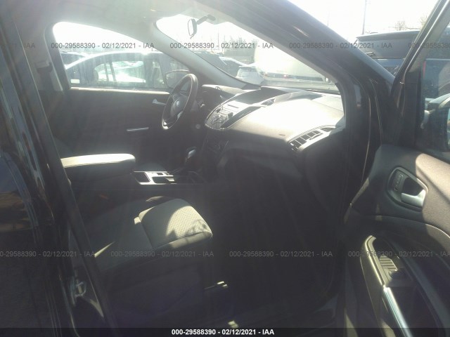 Photo 4 VIN: 1FMCU9GD0JUA74006 - FORD ESCAPE 