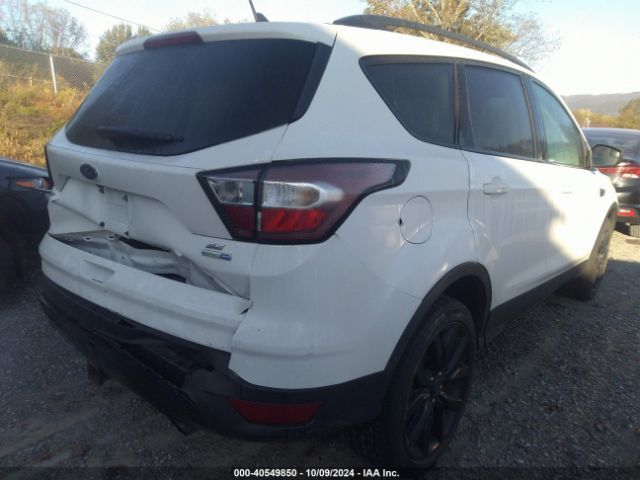 Photo 5 VIN: 1FMCU9GD0JUA98841 - FORD ESCAPE 