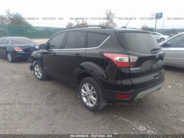 Photo 2 VIN: 1FMCU9GD0JUB45673 - FORD ESCAPE 