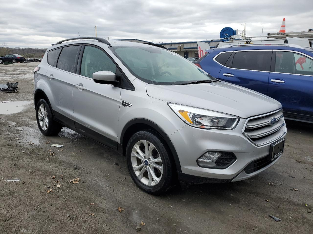 Photo 3 VIN: 1FMCU9GD0JUB82156 - FORD ESCAPE 