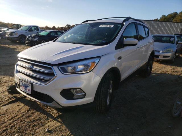 Photo 1 VIN: 1FMCU9GD0JUC11512 - FORD ESCAPE SE 