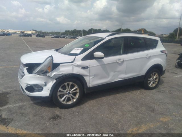 Photo 5 VIN: 1FMCU9GD0JUD47459 - FORD ESCAPE 