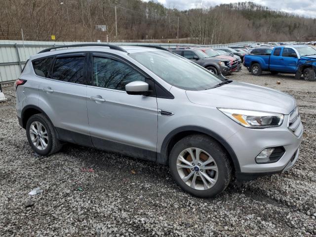 Photo 3 VIN: 1FMCU9GD0JUD56680 - FORD ESCAPE SE 