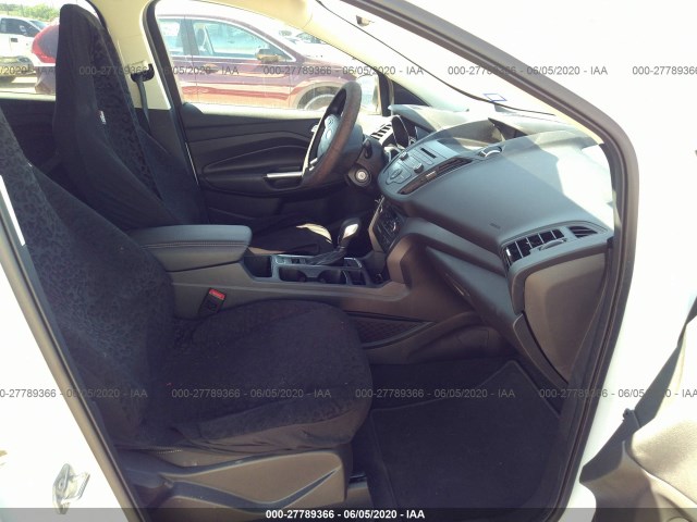 Photo 4 VIN: 1FMCU9GD0JUD58929 - FORD ESCAPE 