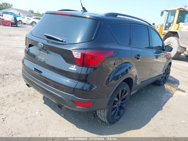 Photo 3 VIN: 1FMCU9GD0KUA45168 - FORD ESCAPE 