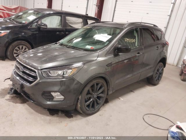 Photo 1 VIN: 1FMCU9GD0KUB09595 - FORD ESCAPE 